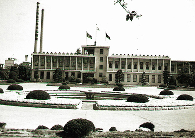 1974년 새롭게 증축된 삼성에버랜드 대구공장 본관